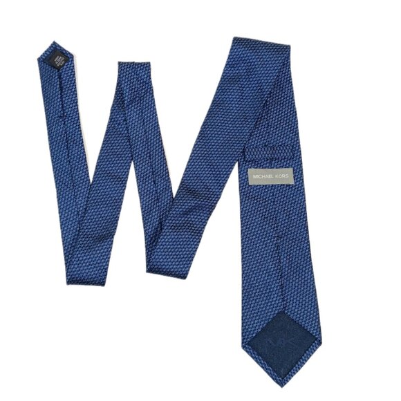 Michael Kors Mens Silk Tie Dark Blue Diamond 60 inch Designer Tie New - Picture 2 of 3